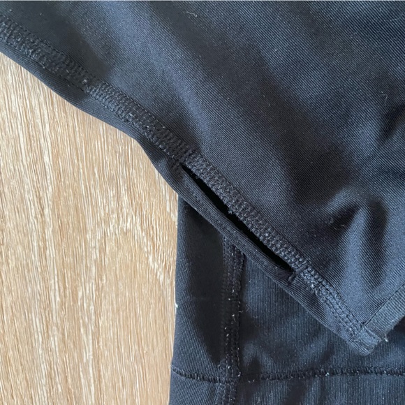 Nike Dri-Fit Quarter Zip - Picture 2 of 8